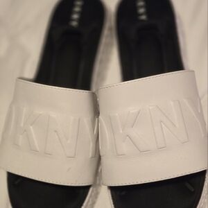 Woman's DKNY slip on sandals